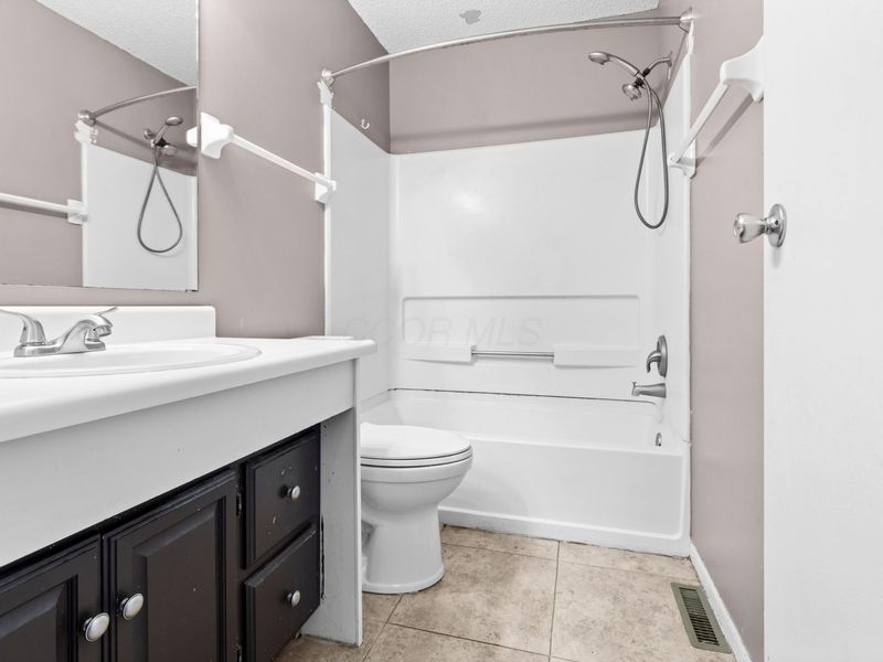 1795 Hobbes Drive, Unit 119F, Hilliard, OH 43026 Photo 28