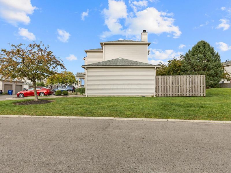 1795 Hobbes Drive, Unit 119F, Hilliard, OH 43026 Photo 6