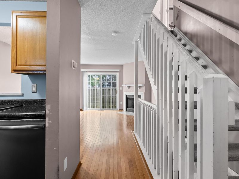 1795 Hobbes Drive, Unit 119F, Hilliard, OH 43026 Photo 8