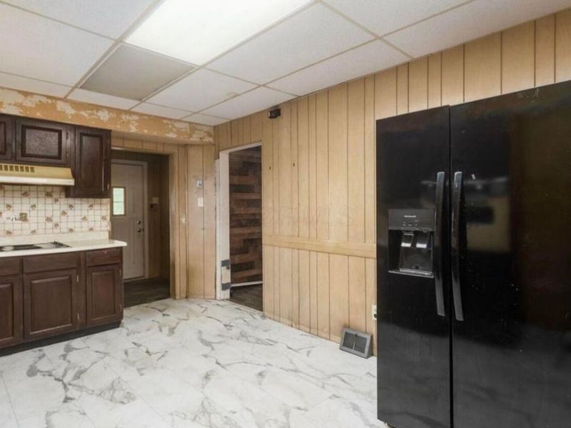 1992 Harrisburg Pike, Grove City, OH 43123 Photo 11