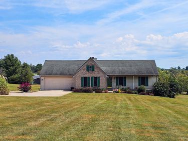 67 Delbar Lane, Lancaster, KY 40444