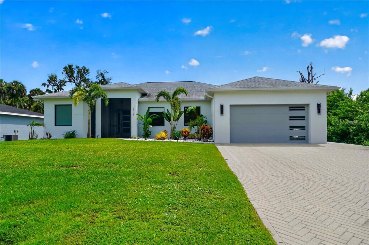 16435 Strauss Avenue, Port Charlotte, FL 33954 Photo