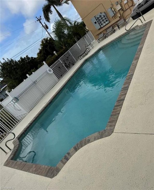 4520 Skyline Blvd, Unit 202, Cape Coral, FL 33914 Photo