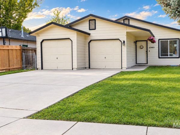 1303 S Elder St, Nampa, ID 83686
