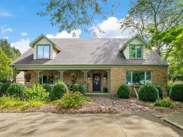 3205 Lakeshore Drive, St. Joseph, MI 49085