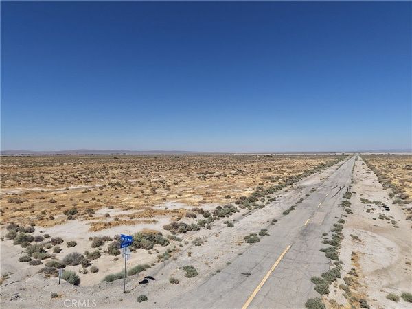 1 VIC AVE B12 27 STW, Lancaster, CA 93536