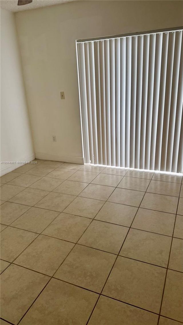 2710 W 76th St, Unit 208, Hialeah, FL 33016 Photo