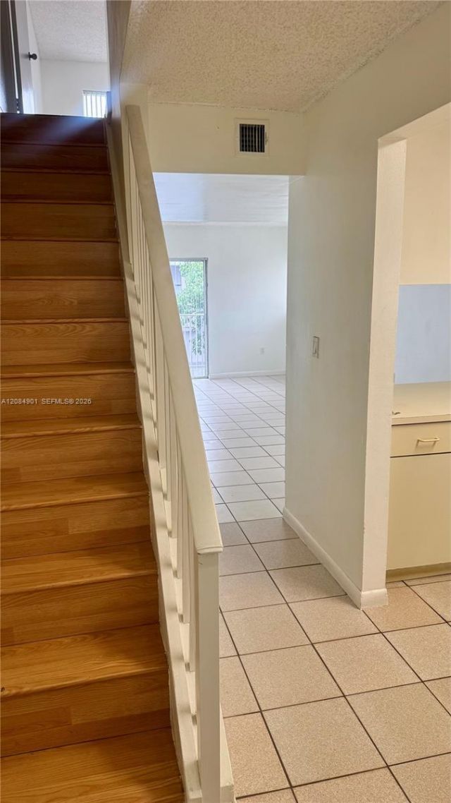2710 W 76th St, Unit 208, Hialeah, FL 33016 Photo