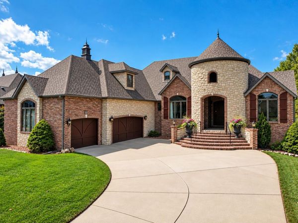 6563 S Riverbridge Road , Springfield, MO 65810