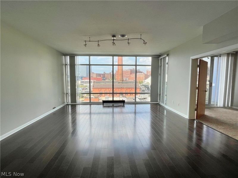 1237 Washington Avenue, Unit 706, Cleveland, OH 44113 Photo 5