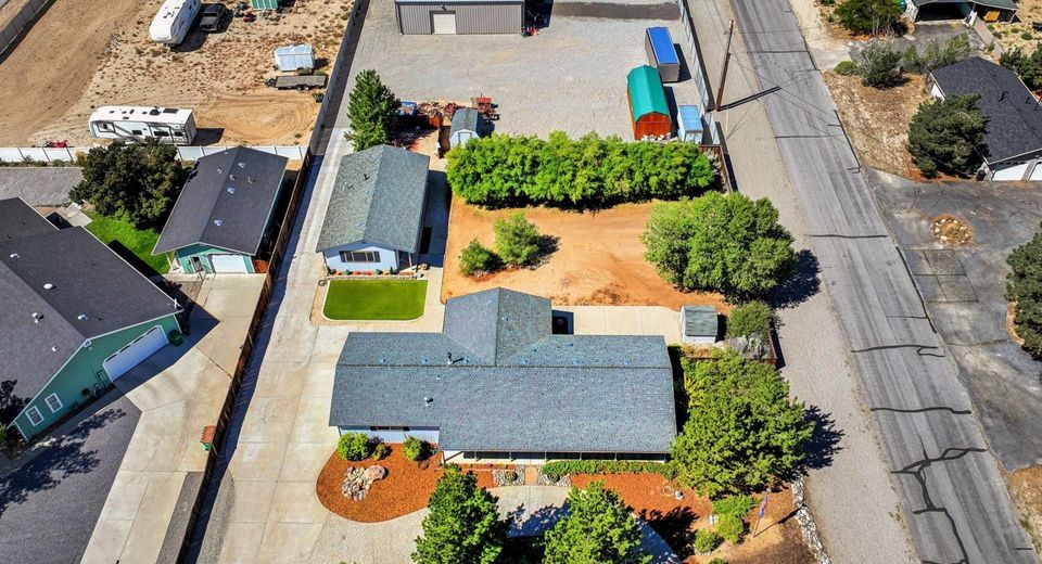4444 Center Drive, Carson City, NV 89701 Photo