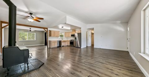 4444 Center Drive, Carson City, NV 89701 Photo
