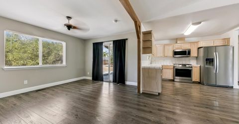 4444 Center Drive, Carson City, NV 89701 Photo