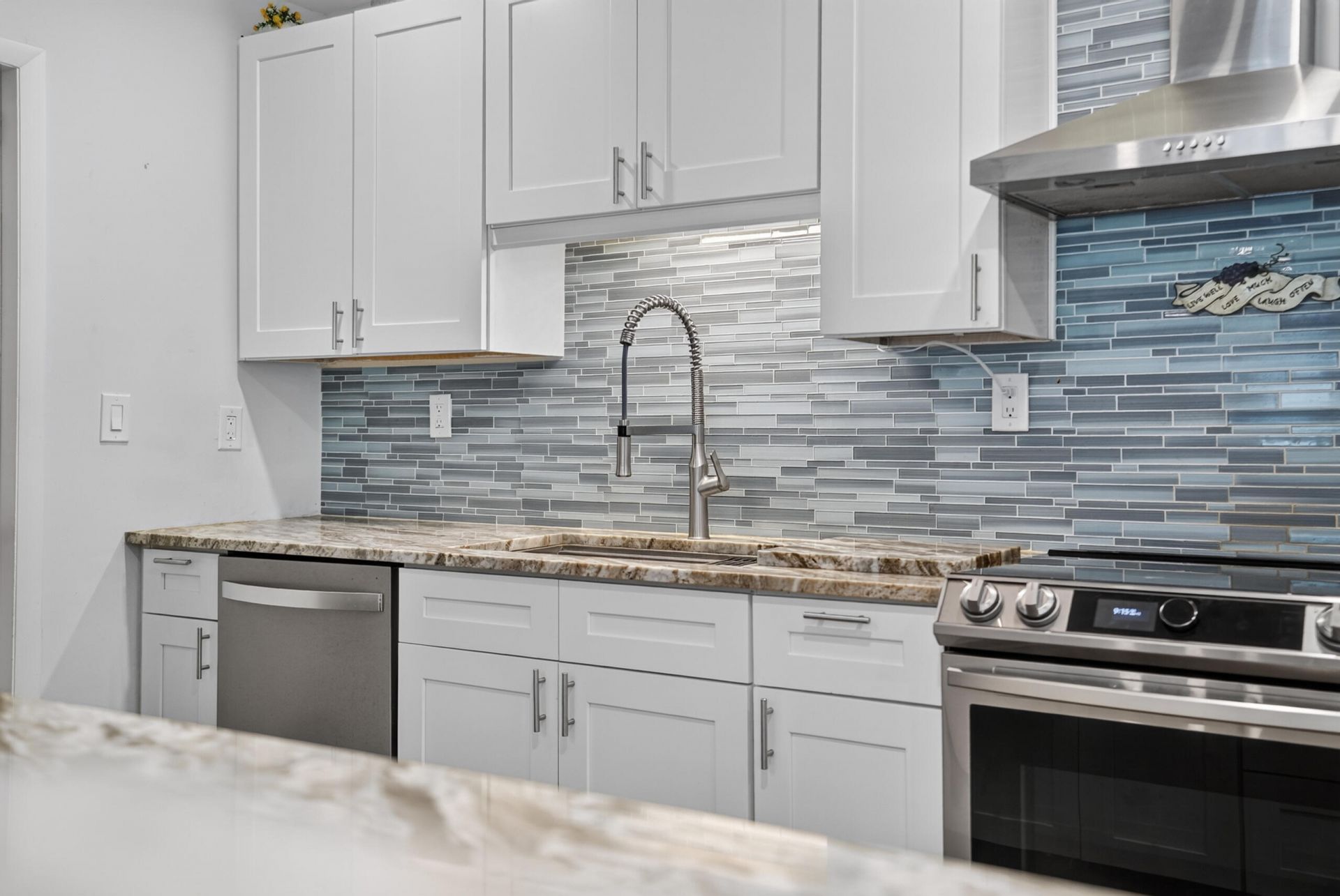 4510 NW 12th Terrace, Fort Lauderdale, FL 33309 Photo
