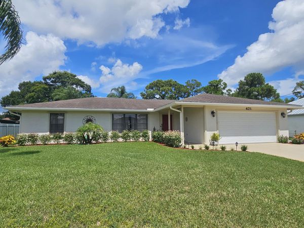 421 SE Faith Terrace, Port St. Lucie, FL 34983