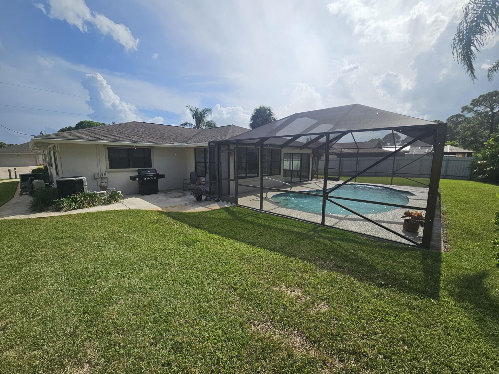 421 SE Faith Terrace, Port Saint Lucie, FL 34983 Photo