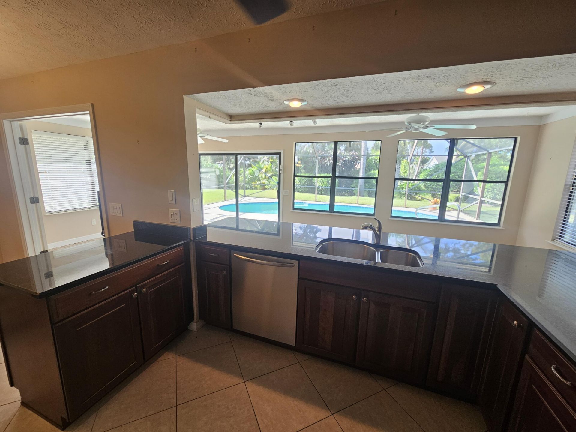 421 SE Faith Terrace, Port Saint Lucie, FL 34983 Photo