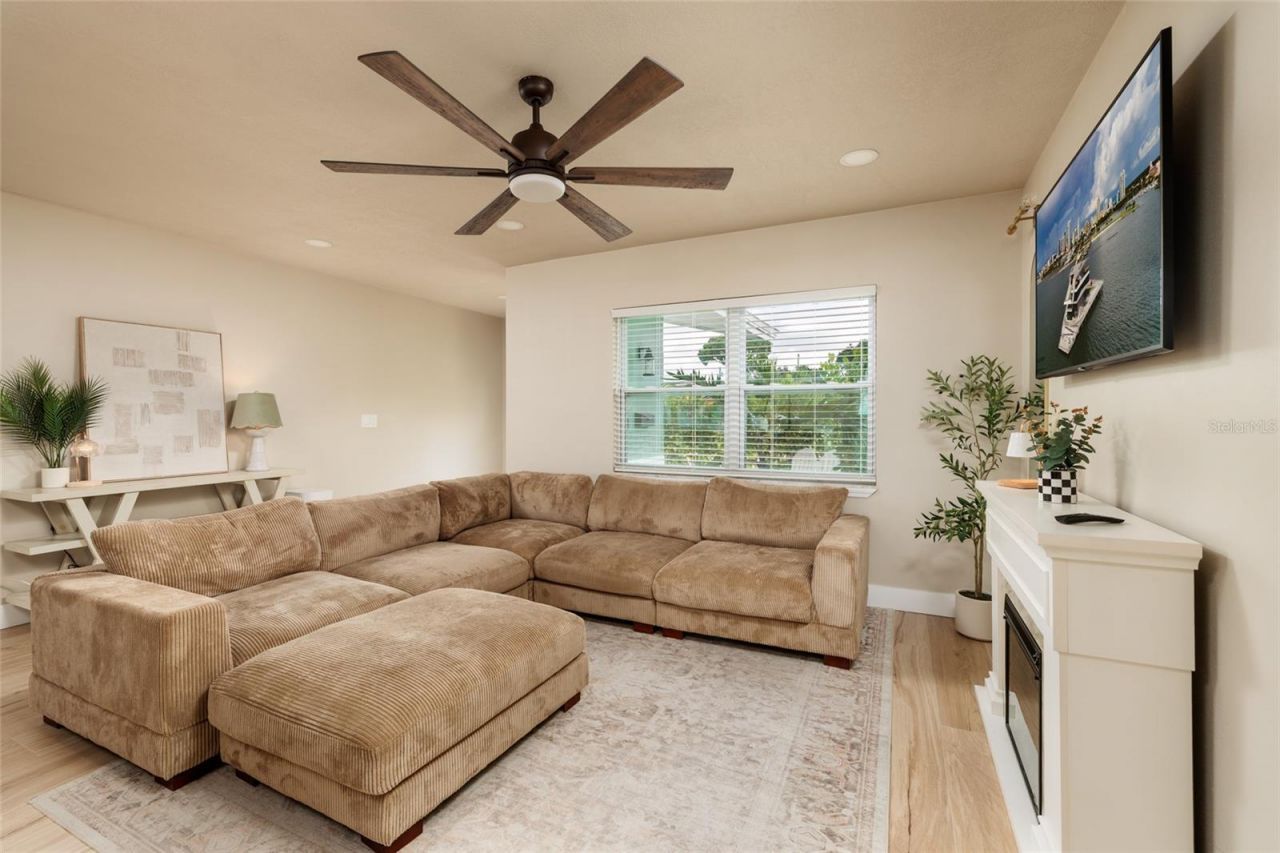 6212 34th Avenue N, Saint Petersburg, FL 33710 Photo