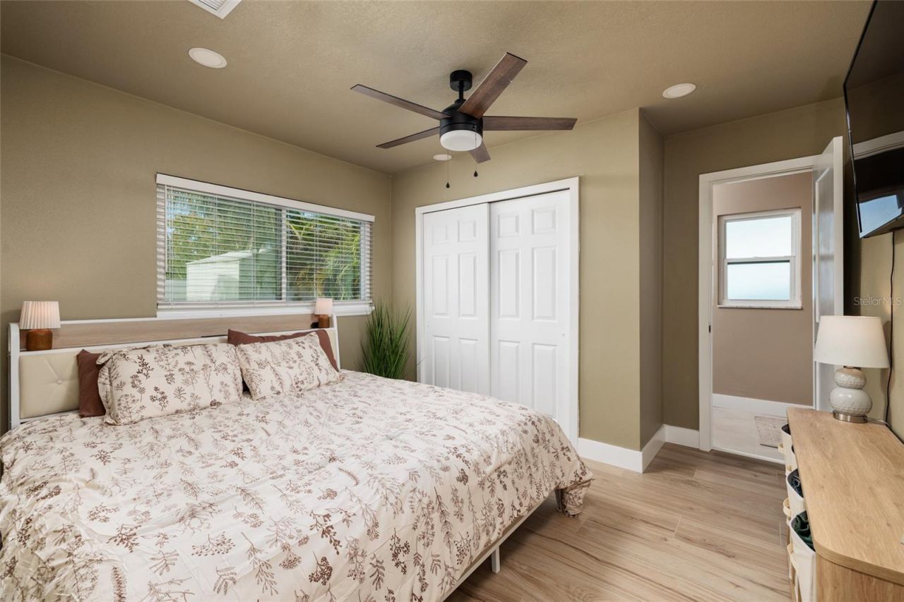 6212 34th Avenue N, Saint Petersburg, FL 33710 Photo