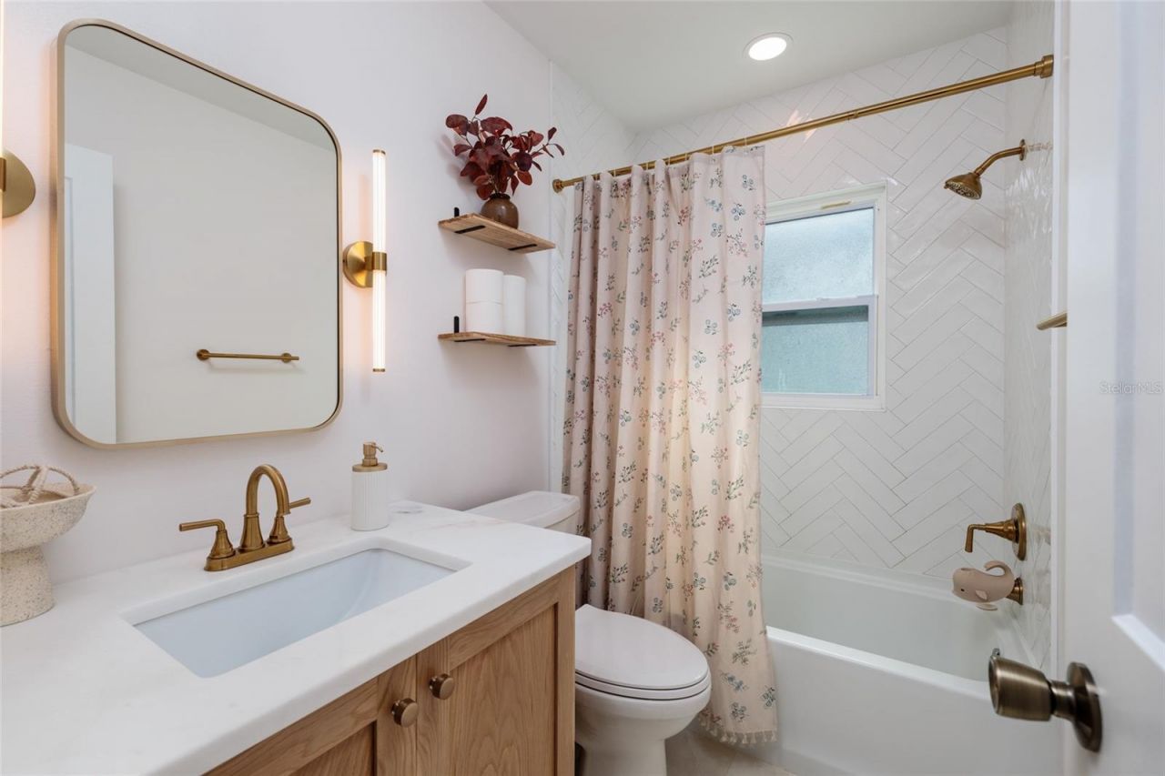 6212 34th Avenue N, Saint Petersburg, FL 33710 Photo