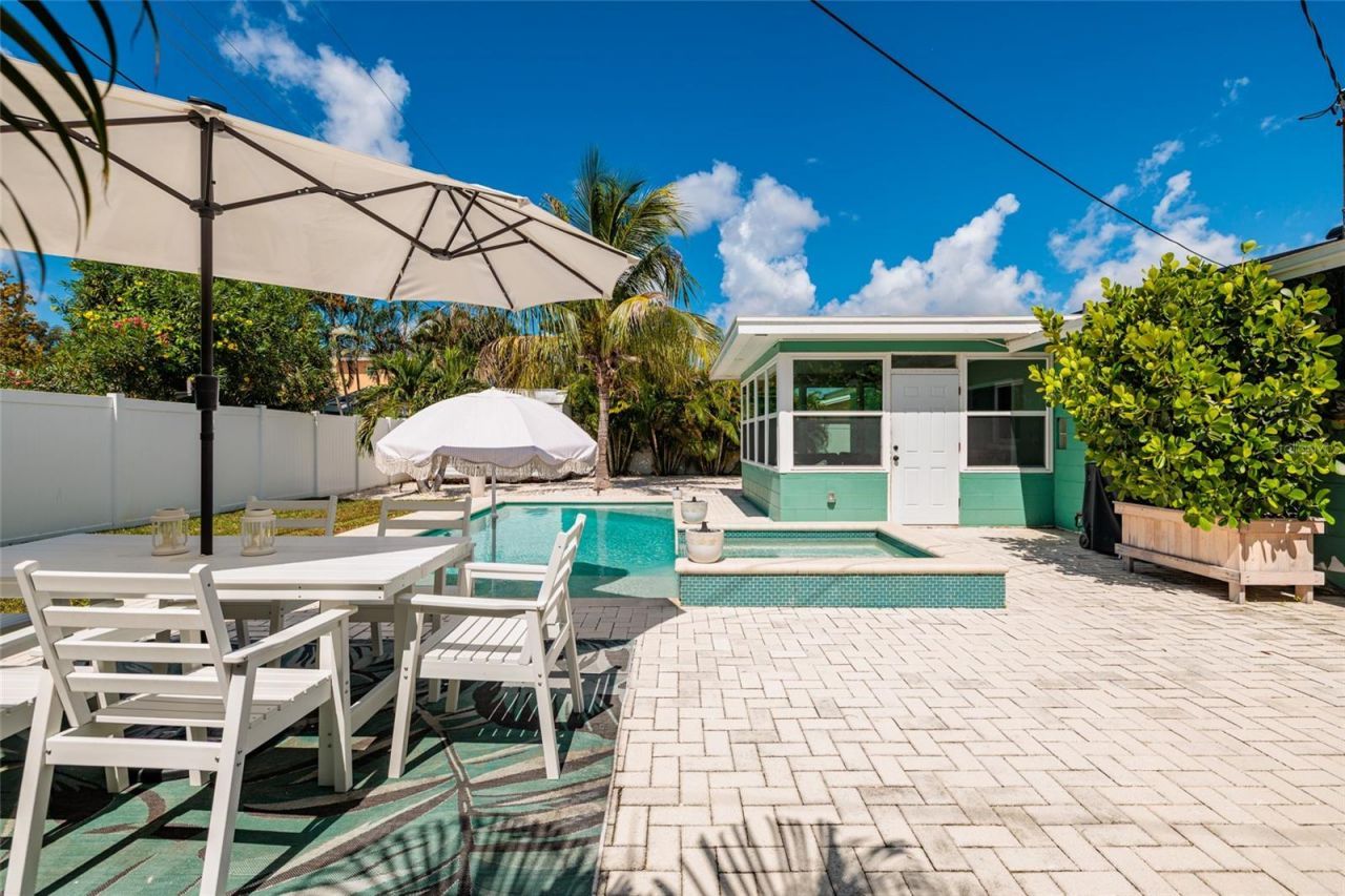 6212 34th Avenue N, Saint Petersburg, FL 33710 Photo
