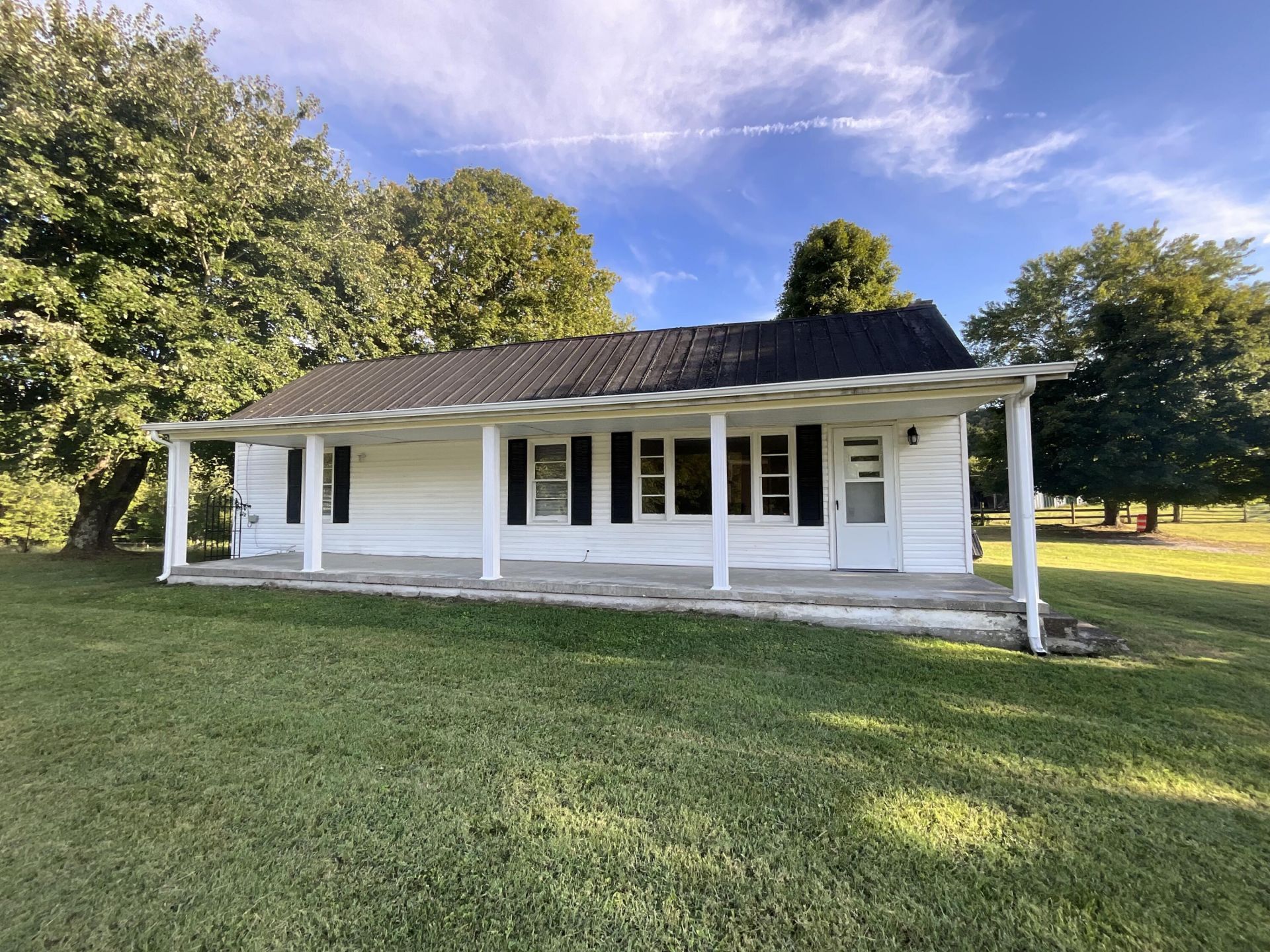 3745 W Hwy 635, Science Hill, KY 42553 Main Photo