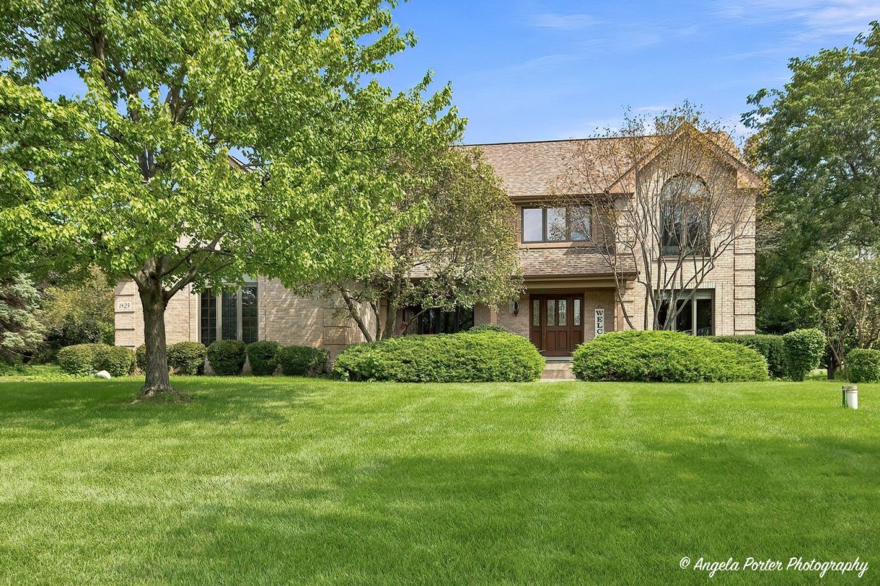 1823 Charnbrook Drive , Johnsburg, IL 60051 Main Photo