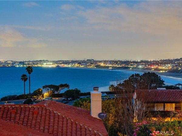 417 Via Almar, Palos Verdes Estates, CA 90274