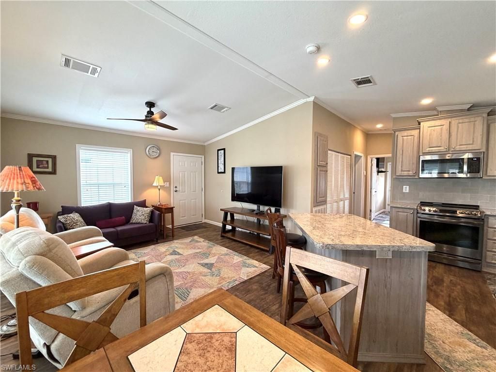 4710 Lafayette Ln W, Estero, FL 33928 Photo