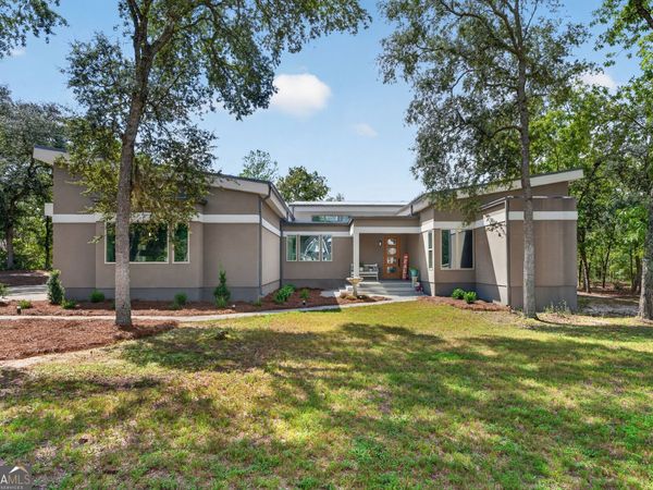 6310 River Chase Drive, Blackshear, GA 31516
