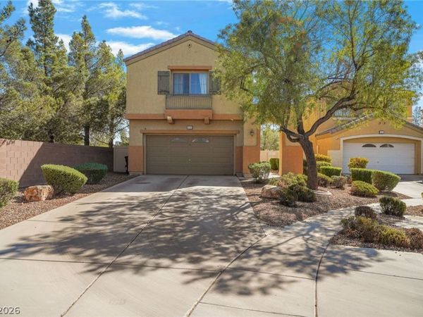 5552 Overlook Valley Street, North Las Vegas, NV 89081