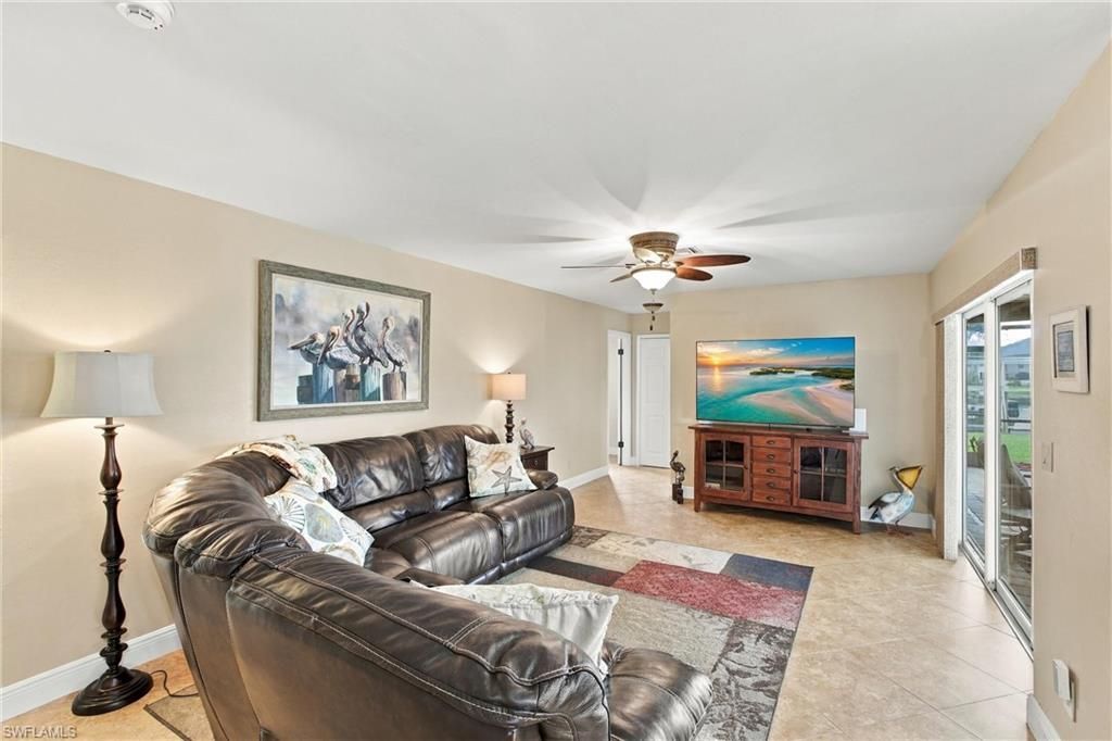 1932 Palaco Grande Pkwy, Cape Coral, FL 33904 Photo