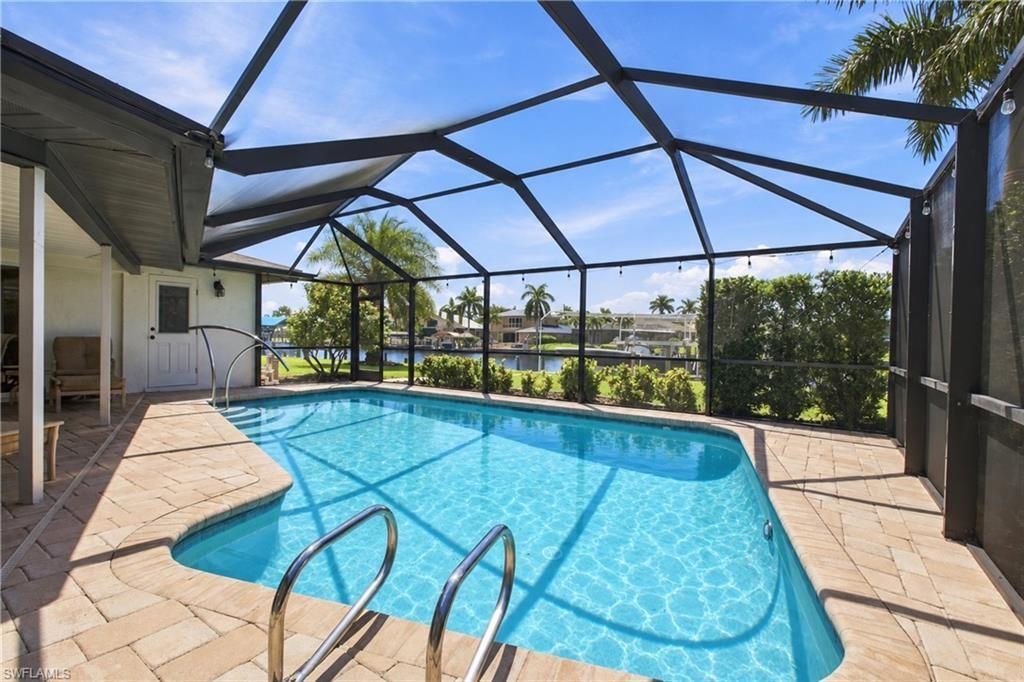 1932 Palaco Grande Pkwy, Cape Coral, FL 33904 Photo