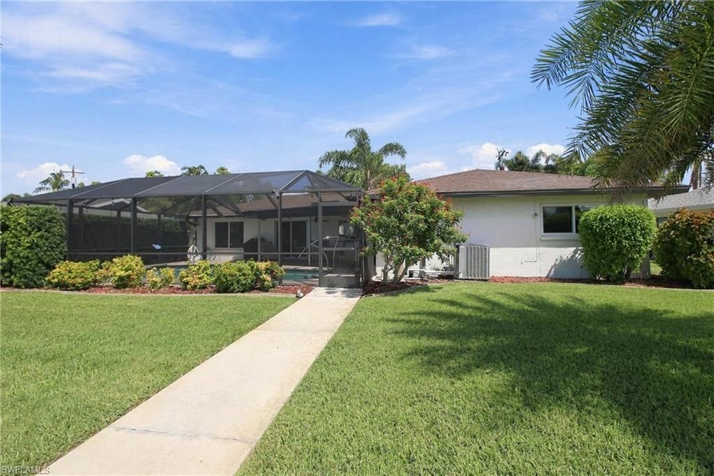 1932 Palaco Grande Pkwy, Cape Coral, FL 33904 Photo