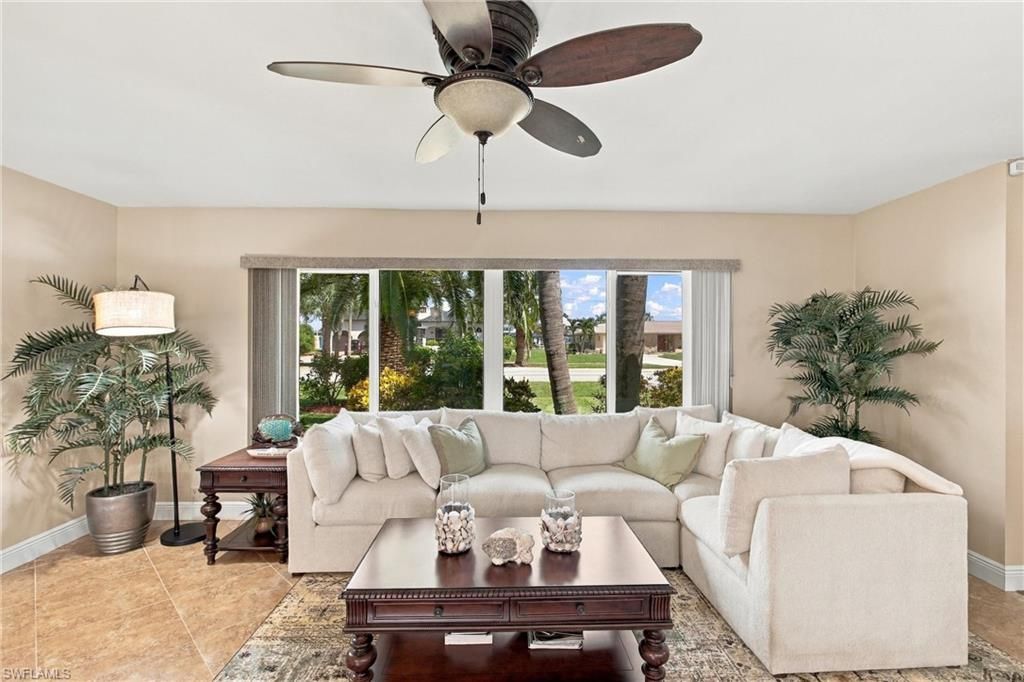 1932 Palaco Grande Pkwy, Cape Coral, FL 33904 Photo