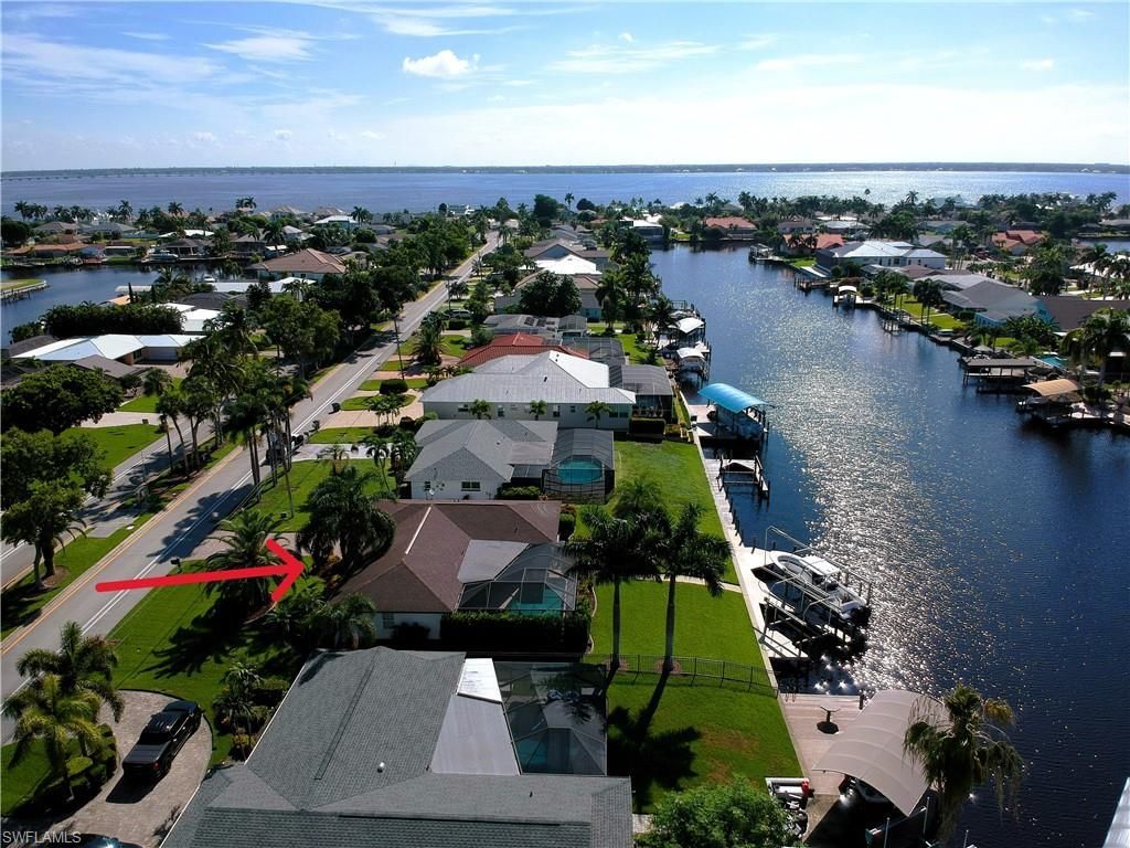 1932 Palaco Grande Pkwy, Cape Coral, FL 33904 Photo