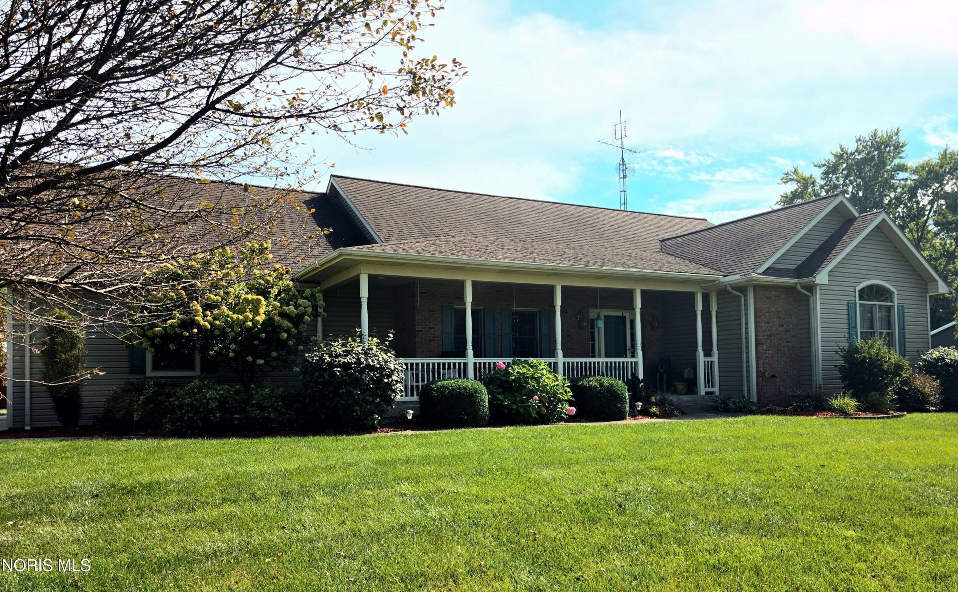17393 Co Rd Z, Napoleon, OH 43545 Main Photo