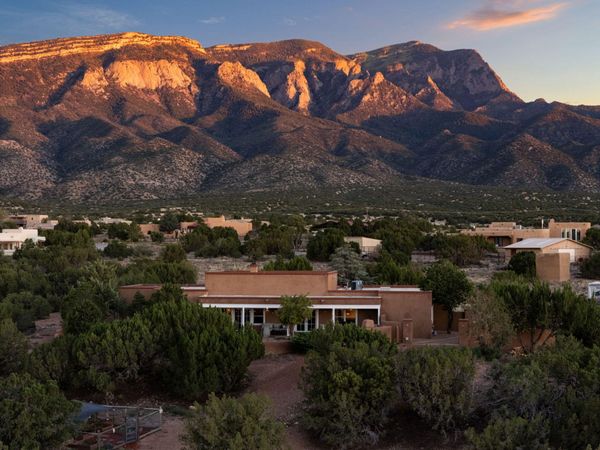27 Homestead Lane , Placitas, NM 87043