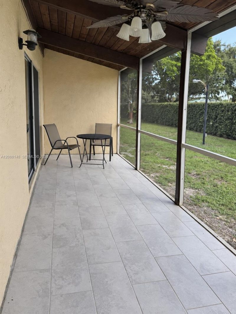 140 Fox Rd, Unit 3-46, Hollywood, FL 33024 Photo