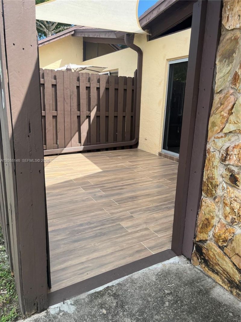140 Fox Rd , Unit 3-46, Hollywood, FL 33024 Photo