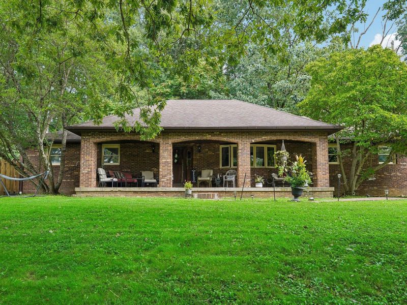 1325 Ellen Drive, Zanesville, OH 43701 Photo 1