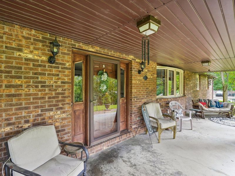 1325 Ellen Drive, Zanesville, OH 43701 Photo 3