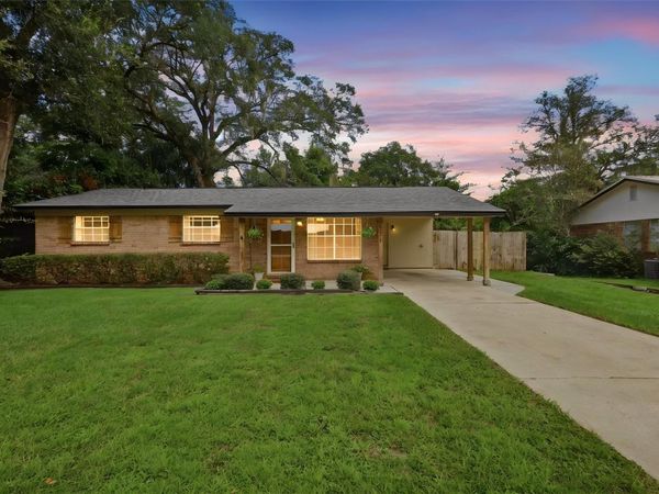 371 W HOLLY DRIVE , ORANGE CITY, FL 32763