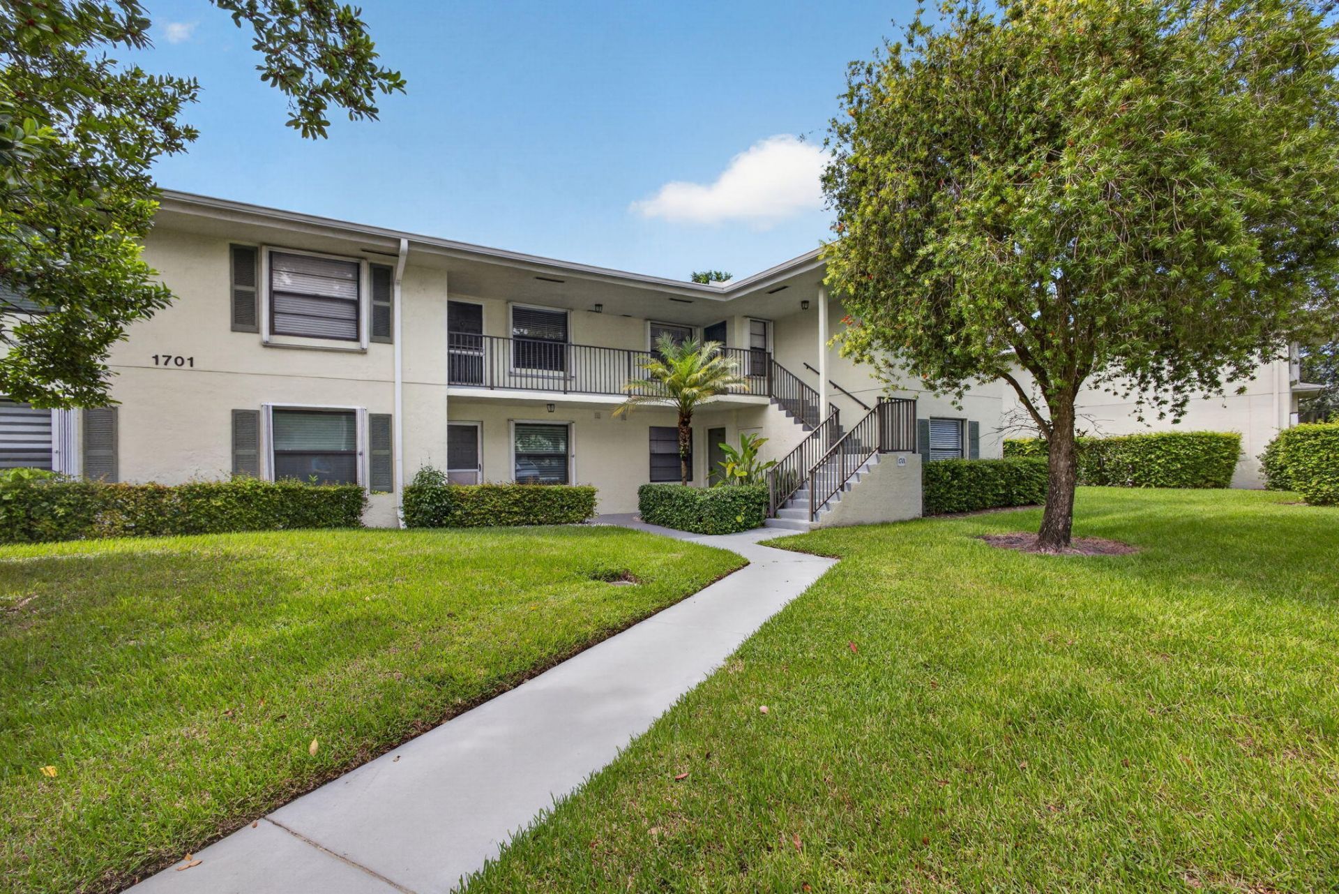 1701 Sabal Ridge Circle, Unit D, Palm Beach Gardens, FL 33418 Photo