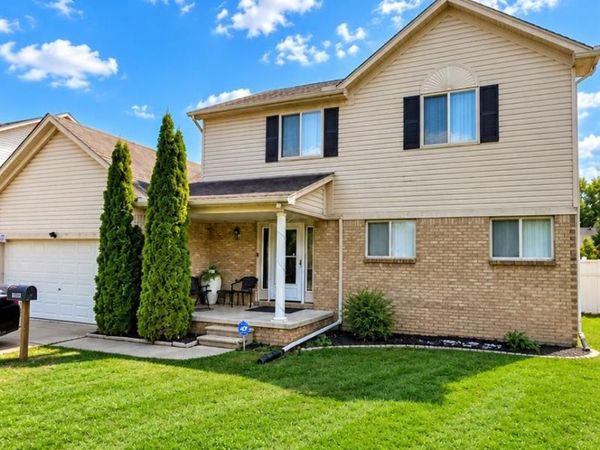 15818 E 14 Mile Road , Fraser, Mi 48026