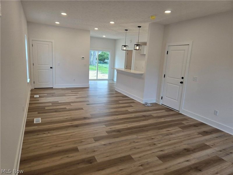672 E 331st, Eastlake, OH 44095 Photo 7