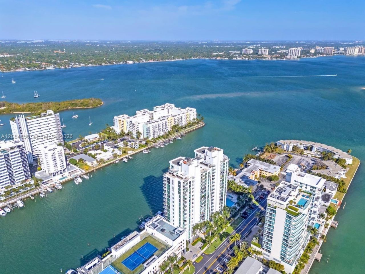 7928 East Dr, Unit 604, North Bay Village, FL 33141 Photo