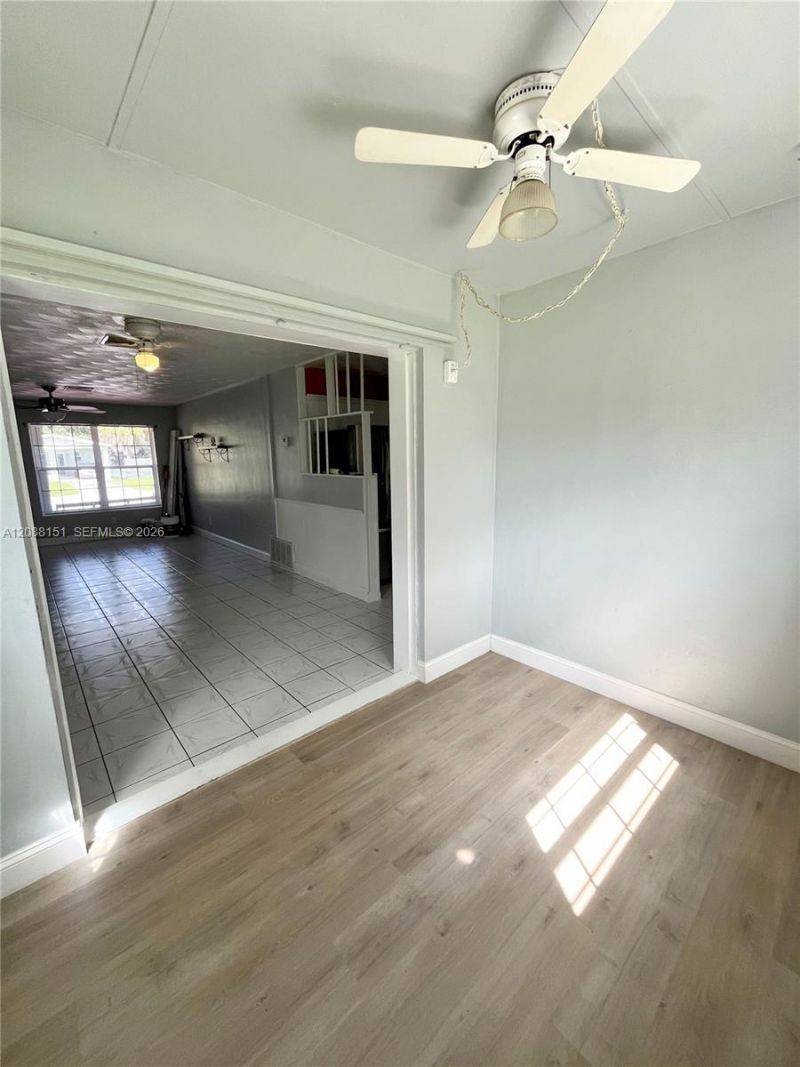 371 SW 67th Ter, Pembroke Pines, FL 33023 Photo
