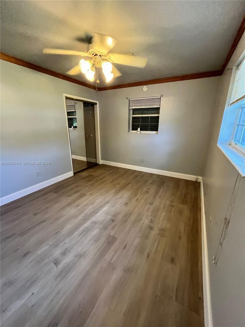 371 SW 67th Ter, Pembroke Pines, FL 33023 Photo