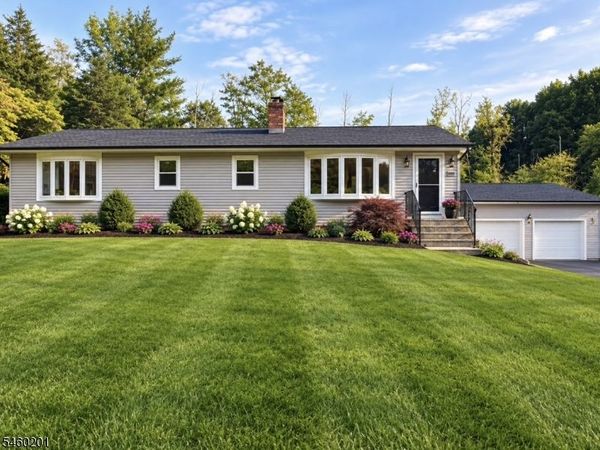 199 Church Rd, Holland, NJ 08848